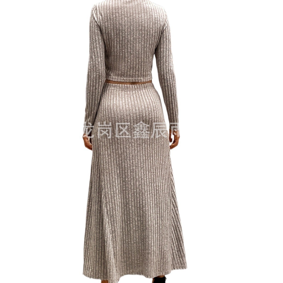Conjunto Feminino de Inverno 2 - Winter Clothing avaliação e preço