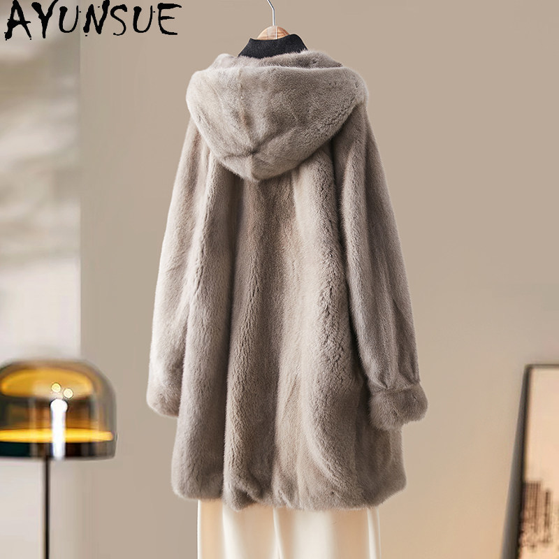 Casaco de Pele de Vison Natura - Winter Clothing Label avaliação e preço