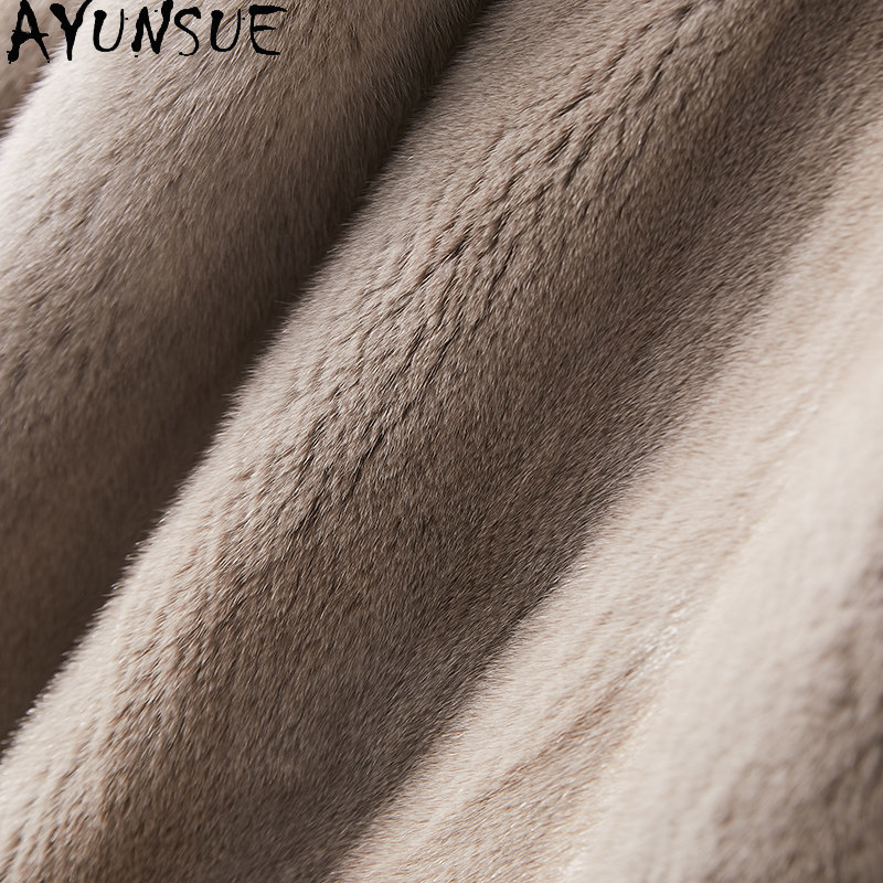 Casaco de Pele de Vison Natura - Winter Clothing Label avaliação e preço